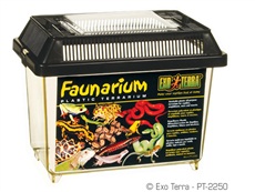 Exo Terra Faunarium 180 x 110 x 125mm / 7" x 4" x 5"